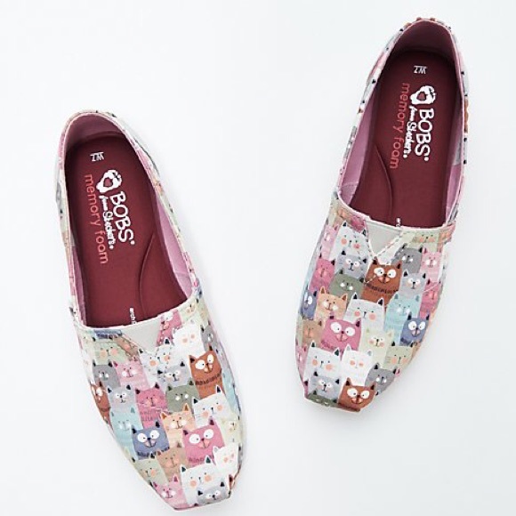 New Skechers Bobs Plush Cat Memory Foam 